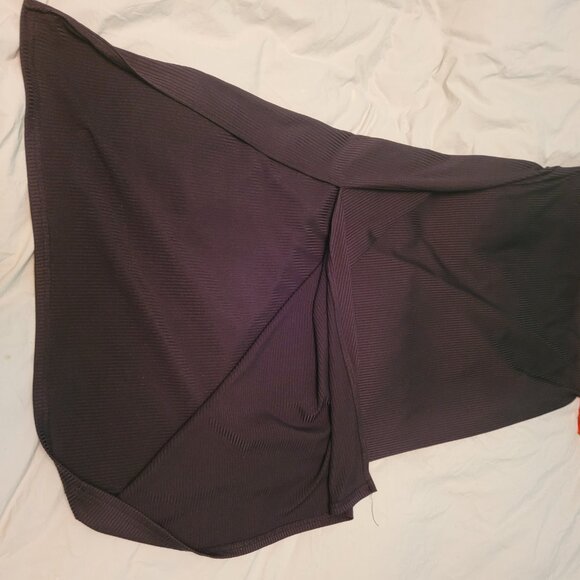 Long ribbed polyester skirt size XL - Picture 2 of 3